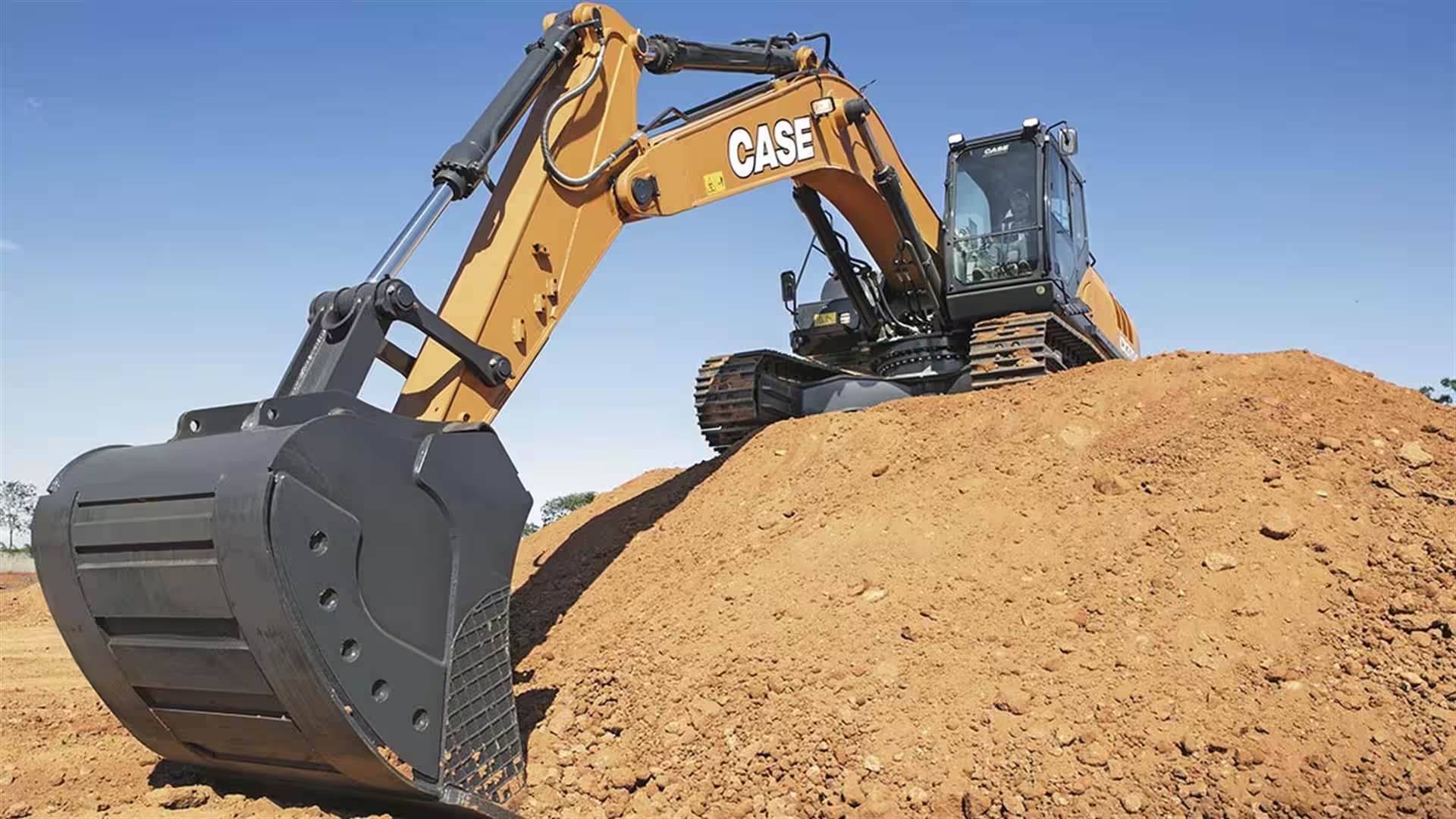 EXCAVADORA CX300C